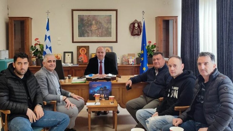 dimarxos sintikis tatsios